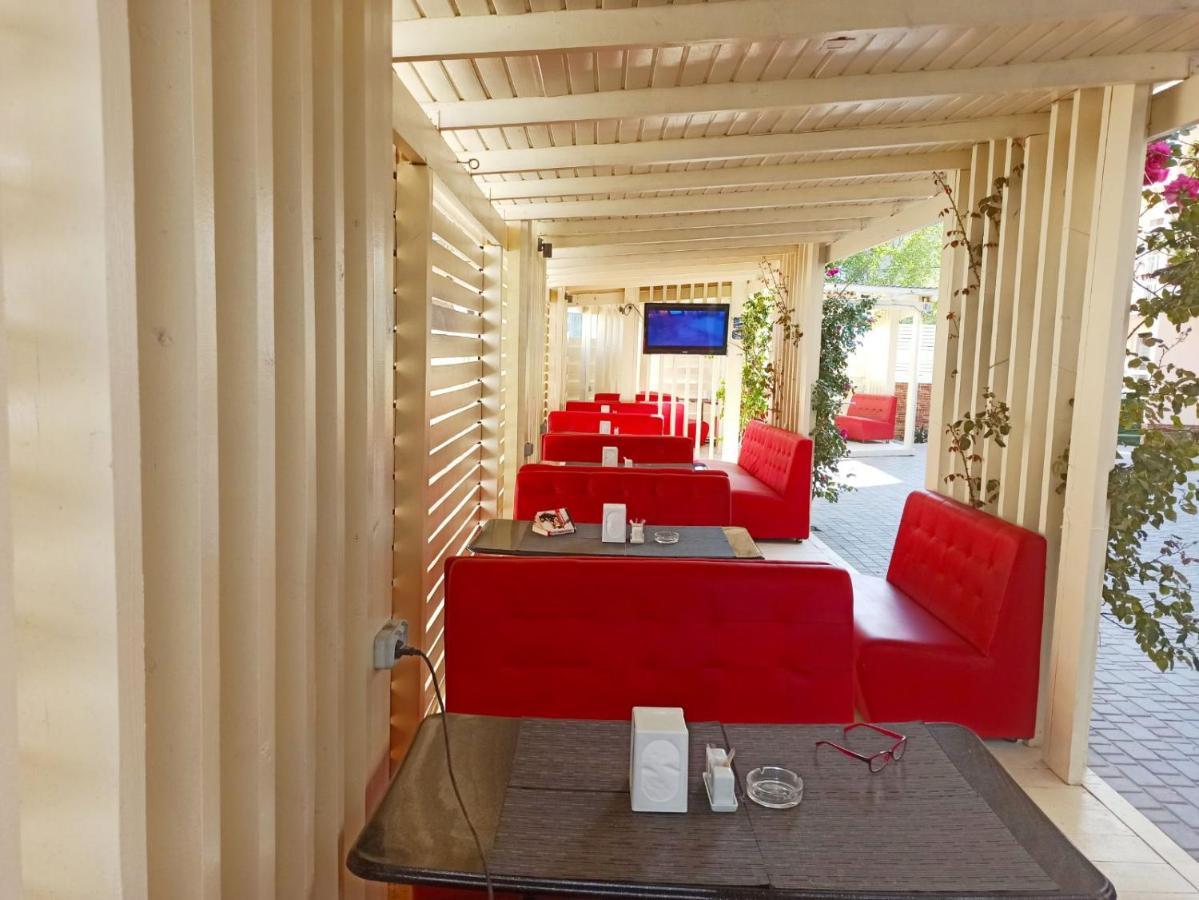 Euroline Hotel ザトカ エクステリア 写真